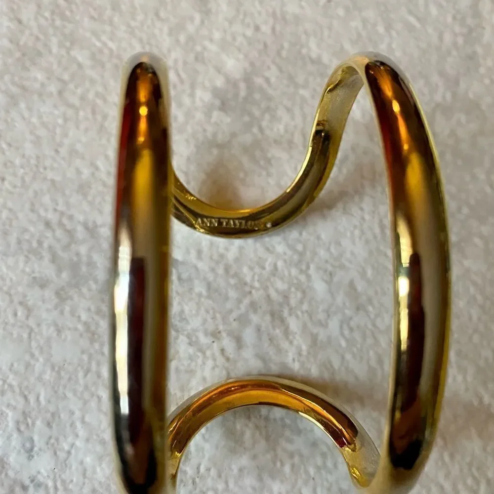 ANN Taylor open cuff bracelet, small